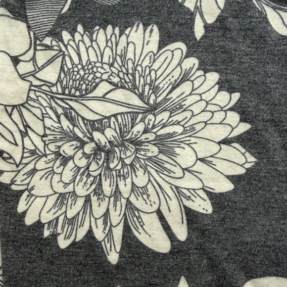 PinkBlush Floral Gray Raglan Short Sleeve Maternity T-Shirt Bodycon Midi Dress - Picture 5 of 9